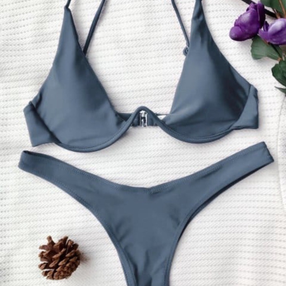Push Up Plunge Underwire Bikini Zaful